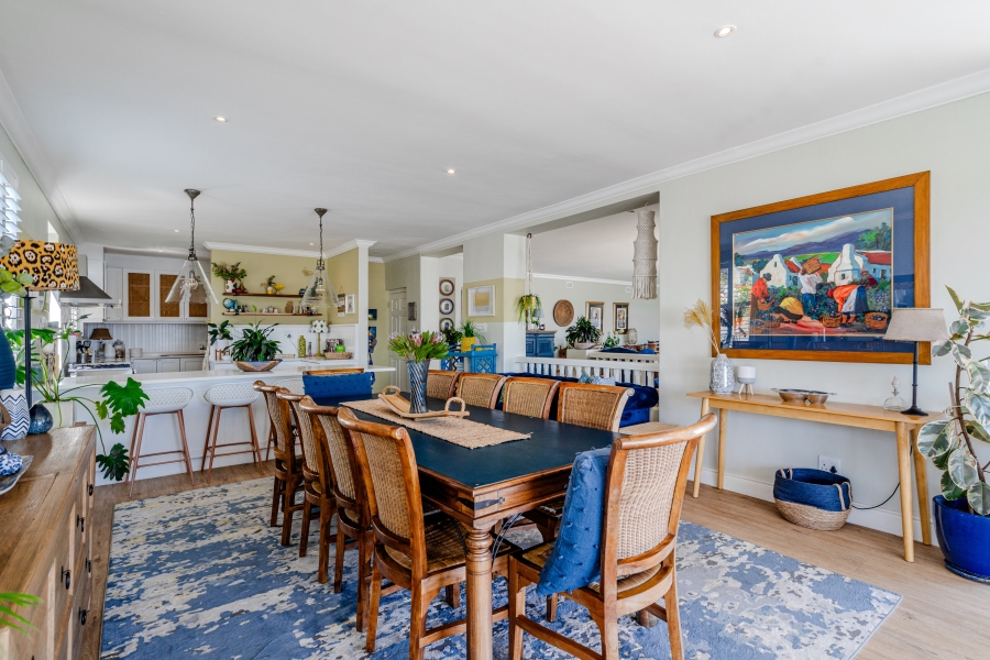 4 Bedroom Property for Sale in Simons Kloof Western Cape